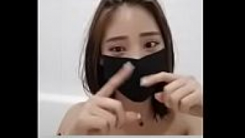 แหย่รูหี เกี่ยวเบ็ดหี สำเร็จความใคร่ ตั้งกล้องช่วยตัวเอง ช่วยตัวเอง