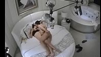 แอบถ่ายไทย18+ เย็ดในม่านรูด เย็ดหี เย็ดสดหี เย็ดมันส์