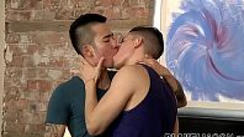 เสียวตูด เย็ดไม่พัก เย็ดรูตูด หนังโป๊เกย์ หนังโป๊ออนไลน์