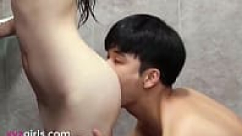 แลกลิ้น เลียหี เย็ดในห้องน้ำ เย็ดน้ำแตก เย็ดท่าหมา