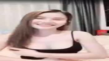 ไทยน่าเย็ด แหย่หี เย็ดโชว์ เย็ดร่องหี เย็ดรัว
